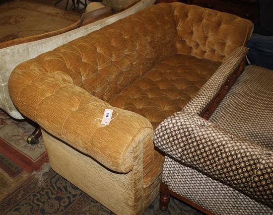 Victorian buttoned back chesterfield